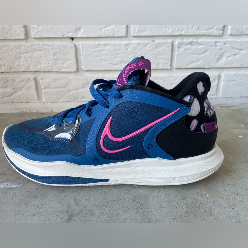 Nike Kyrie Low 5